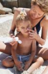 Beeld van NAÏF baby&kids Sun SPF 50 cream